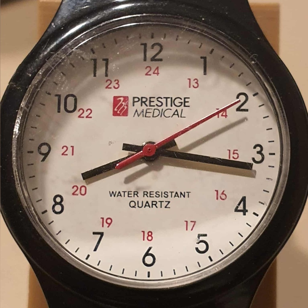 🦋10/$20🦋 Prestige Medical Black /White Unisex Nurse's Scrub Watch